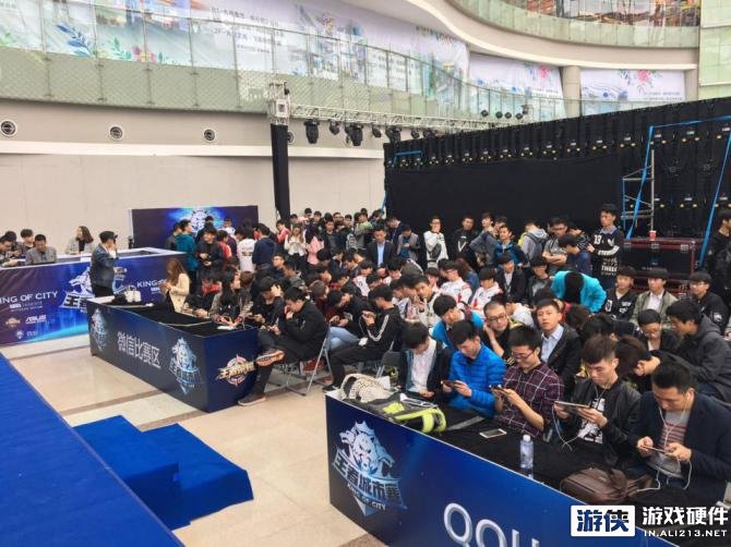 乎变得越来 乎变得越来