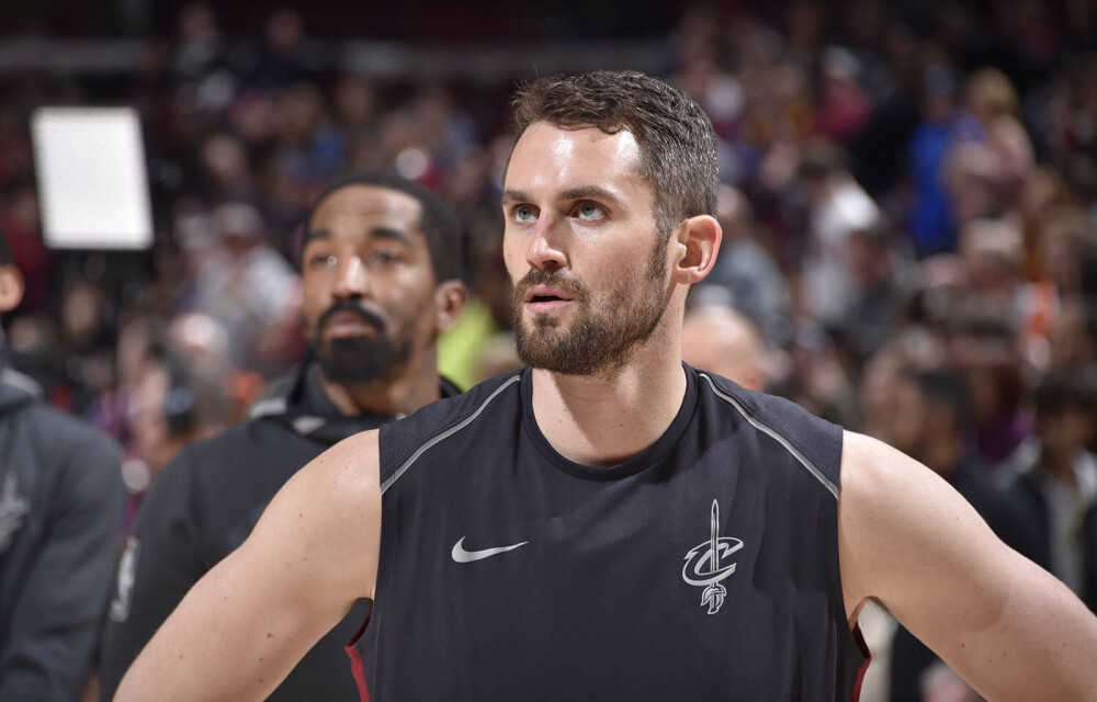 但前场压迫 但前场压迫